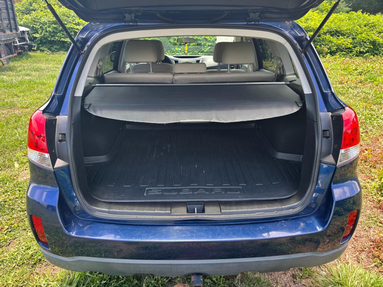 Subaru Outback 2.5i Premium 2010