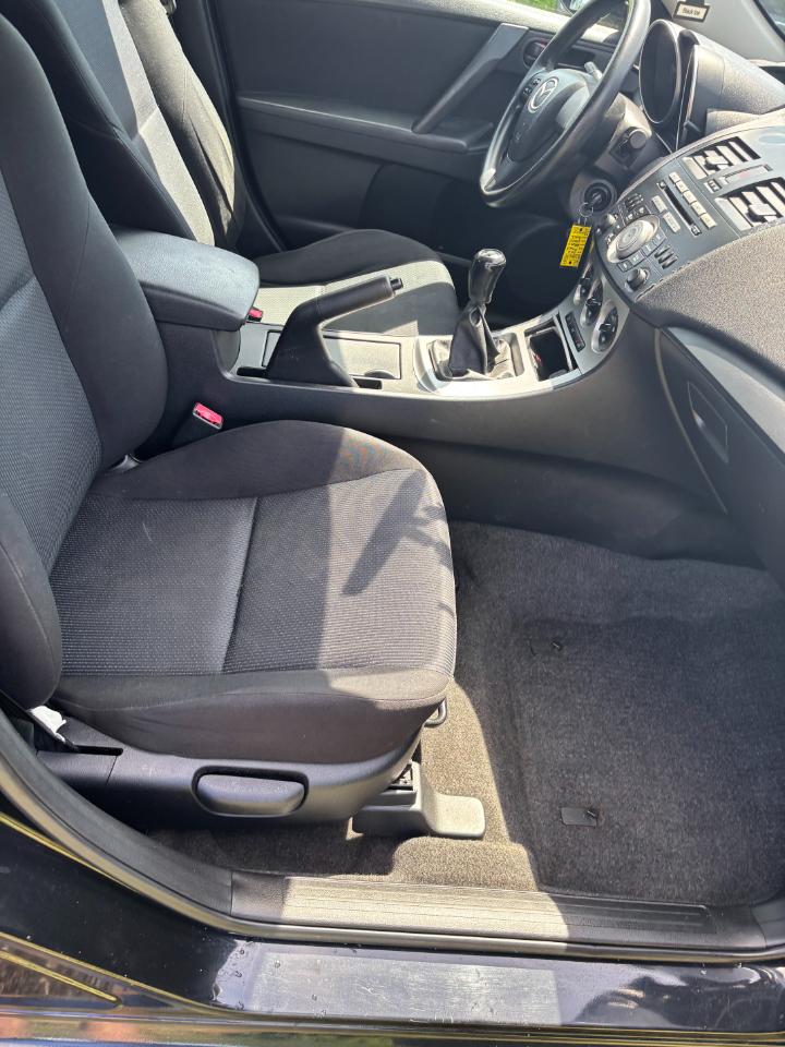 Mazda MAZDA3 i Sport 2010