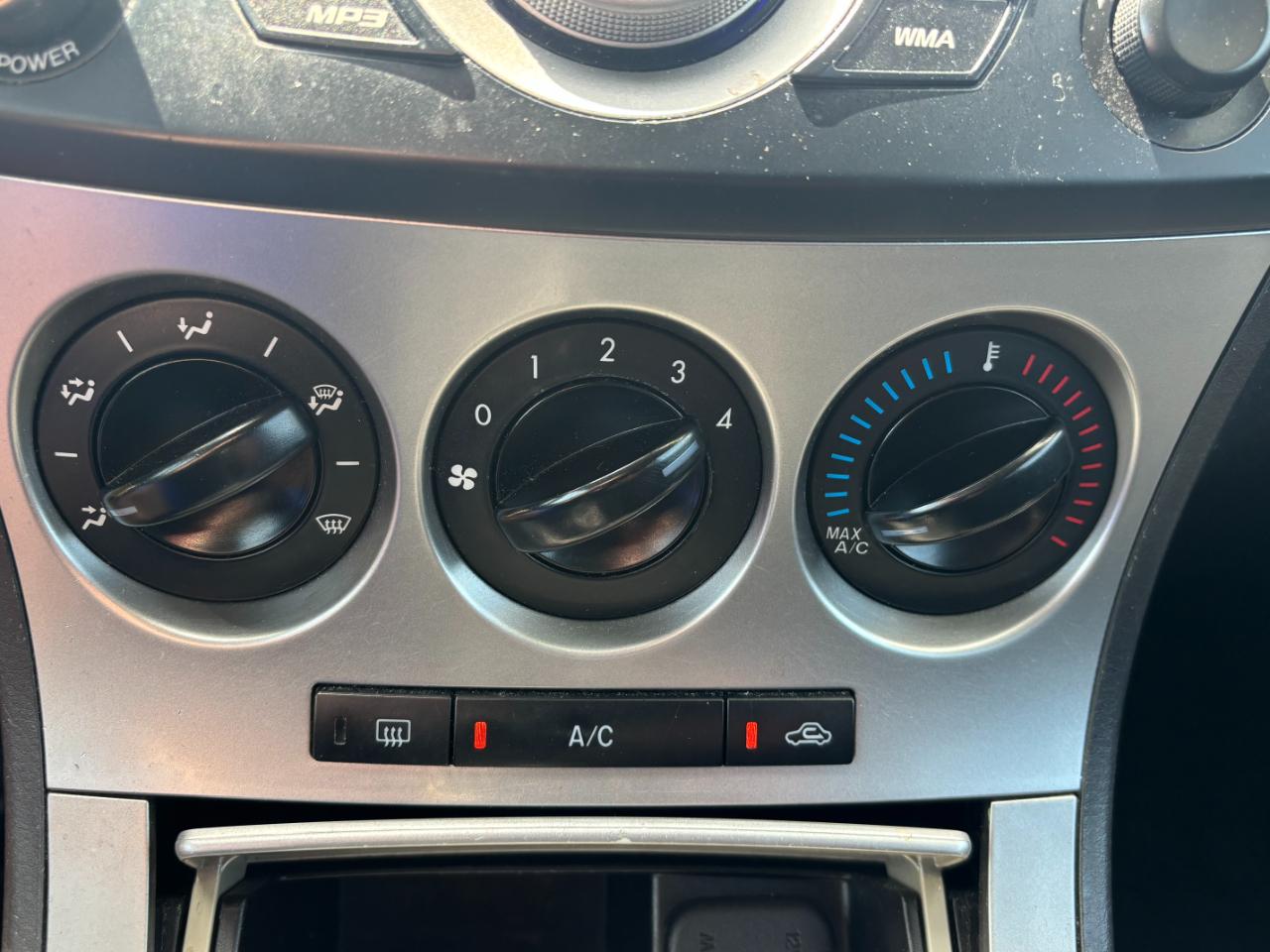 Mazda MAZDA3 i Sport 2010