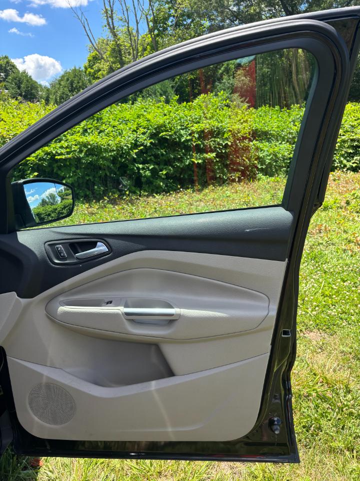 Ford Escape 4WD 4dr SE 2014