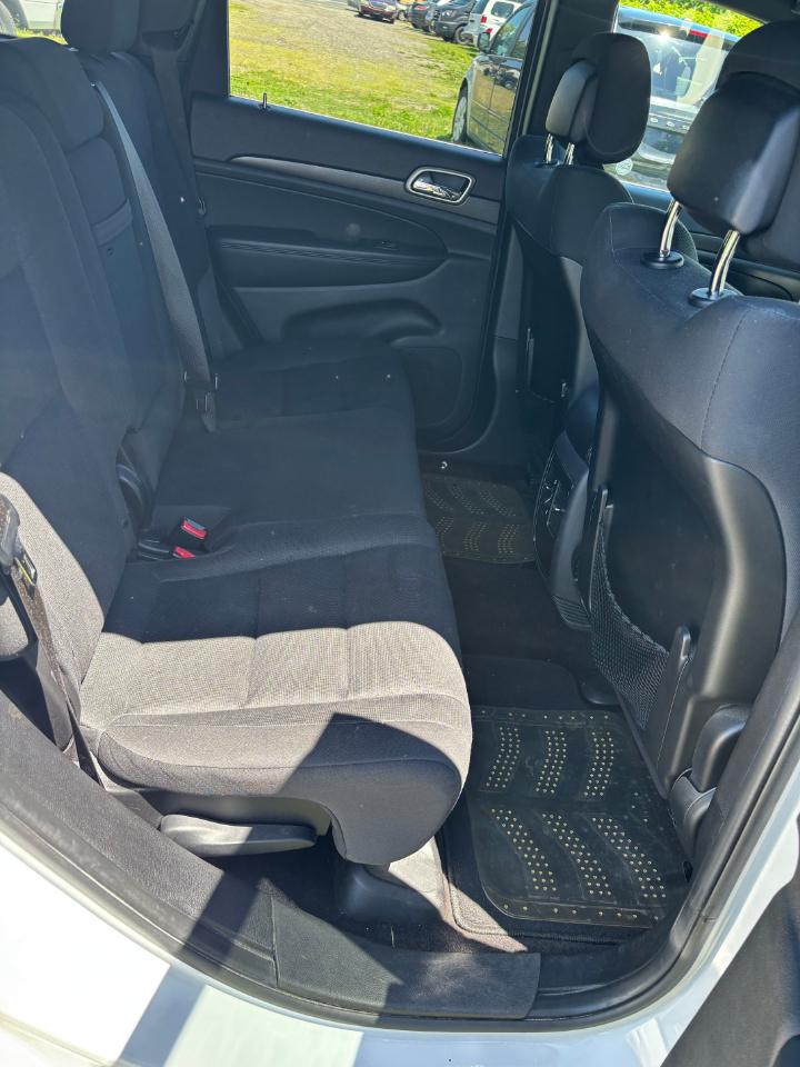 Jeep Grand Cherokee Laredo 2015