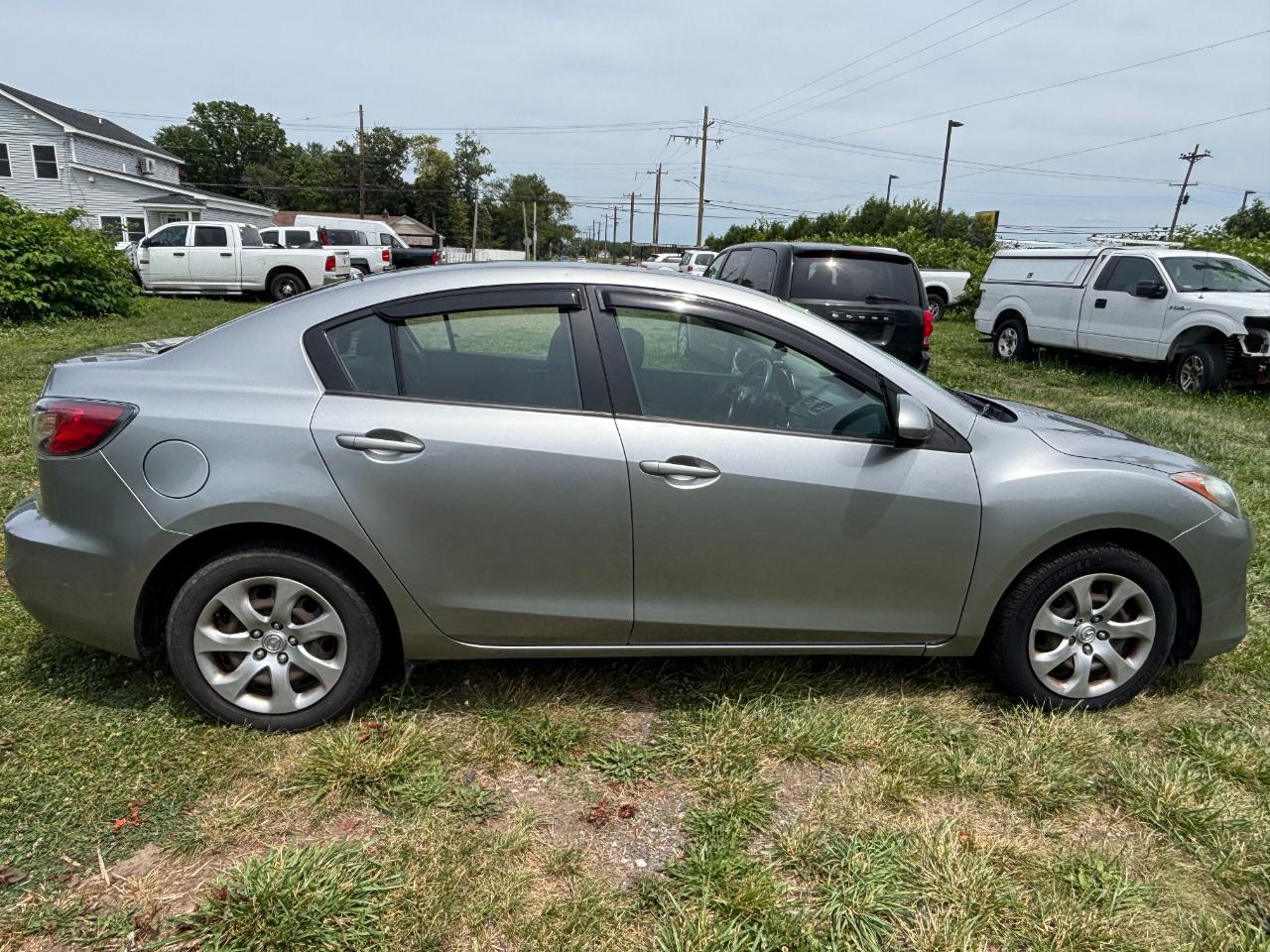 Mazda MAZDA3 i Sport 2013