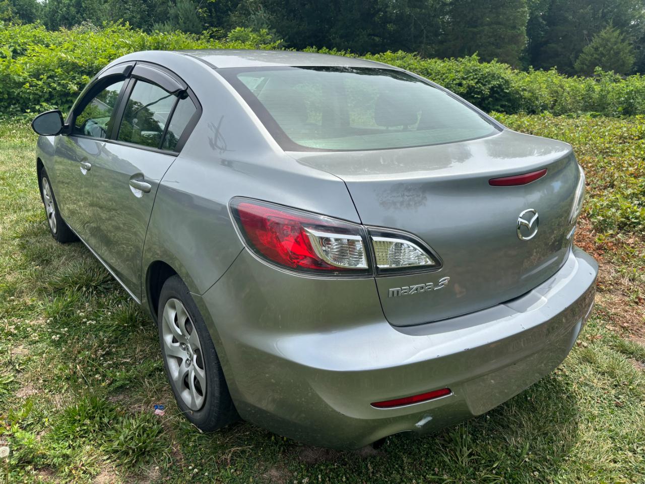 Mazda MAZDA3 i Sport 2013