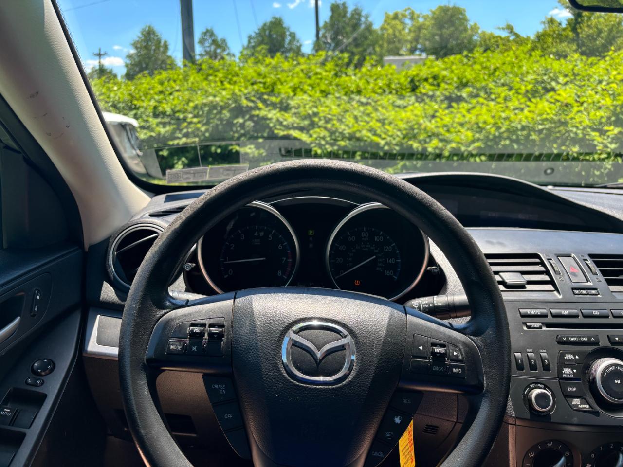 Mazda MAZDA3 i Sport 2013