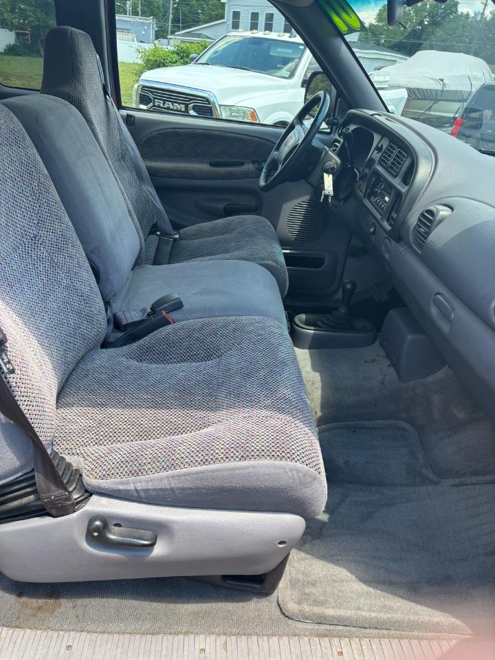 Dodge Ram 1500 SLT 2001