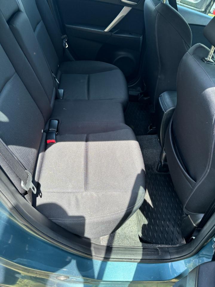 Mazda MAZDA3 s Sport 2011