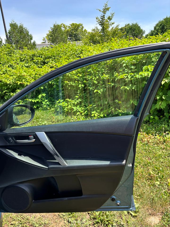 Mazda MAZDA3 s Sport 2011