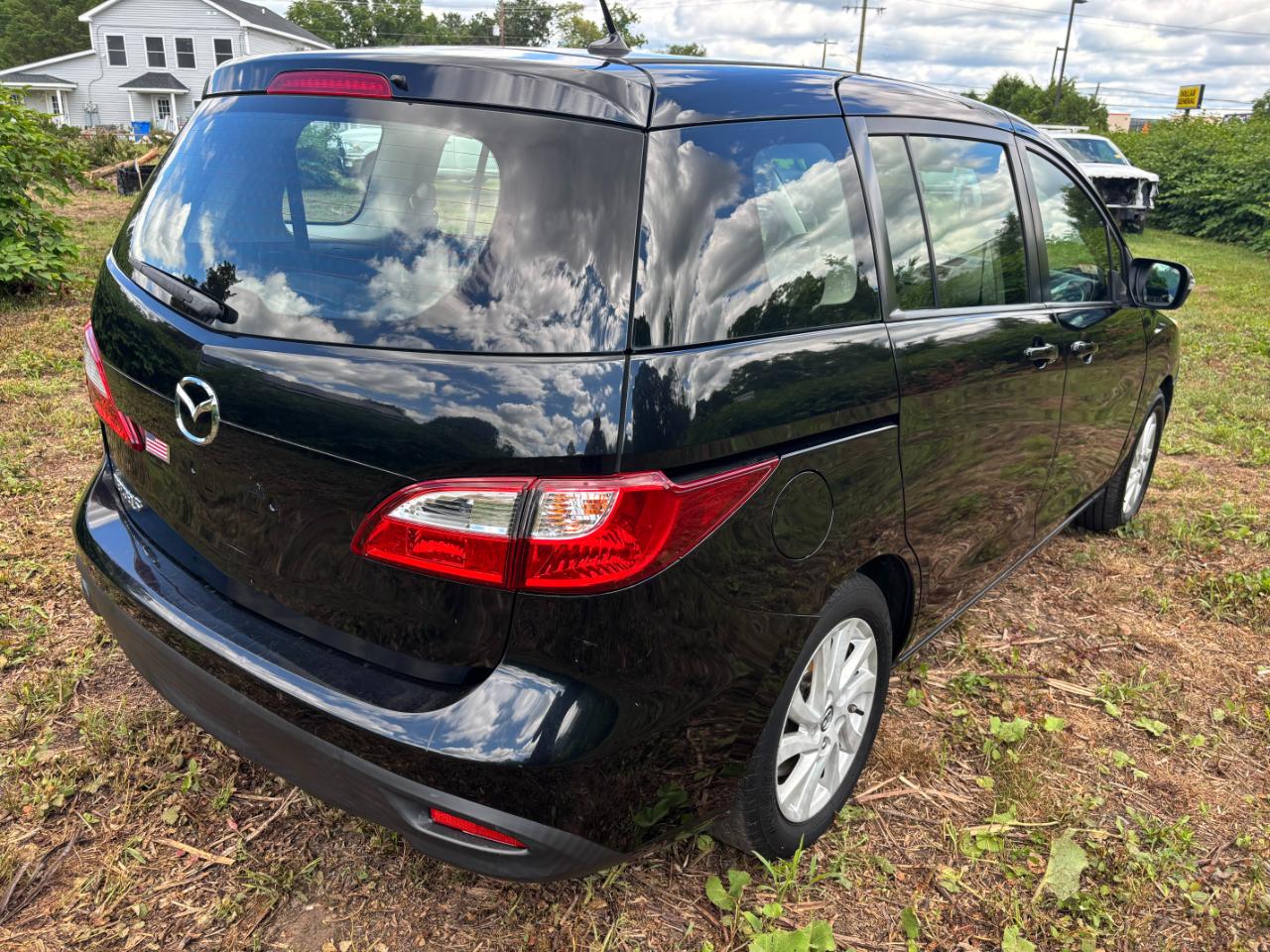 Mazda MAZDA5 Sport 2014