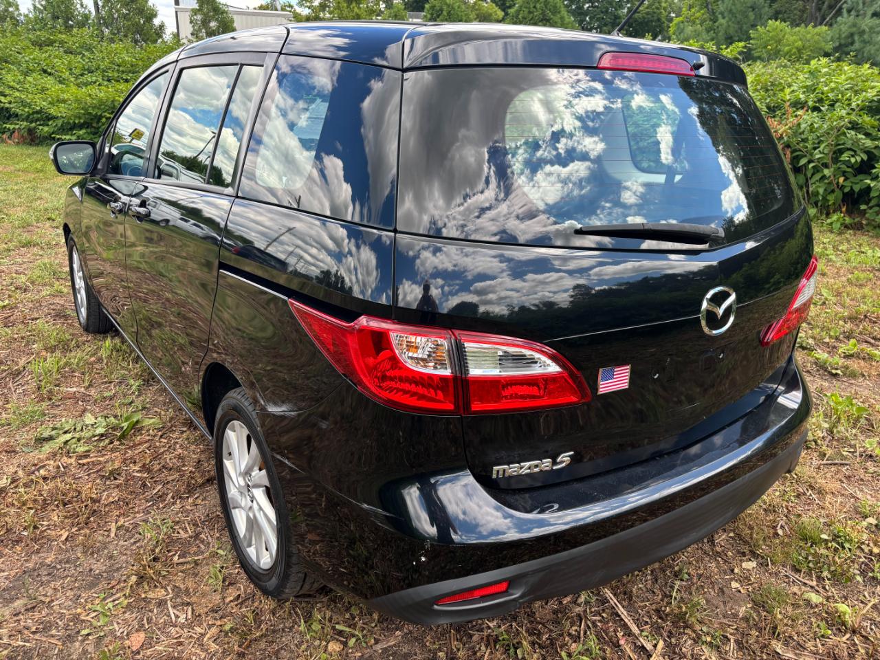 Mazda MAZDA5 Sport 2014