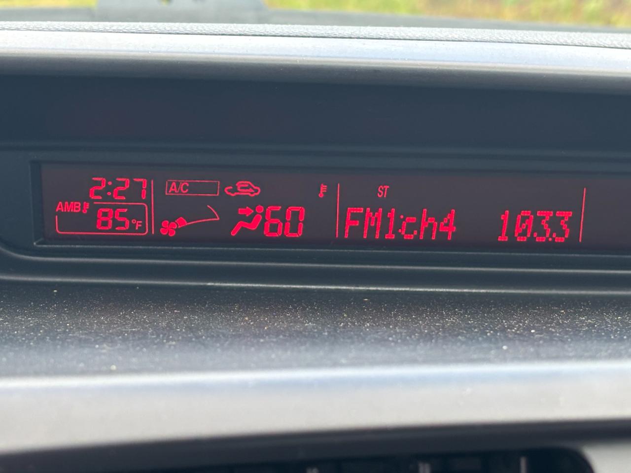 Mazda MAZDA5 Sport 2014