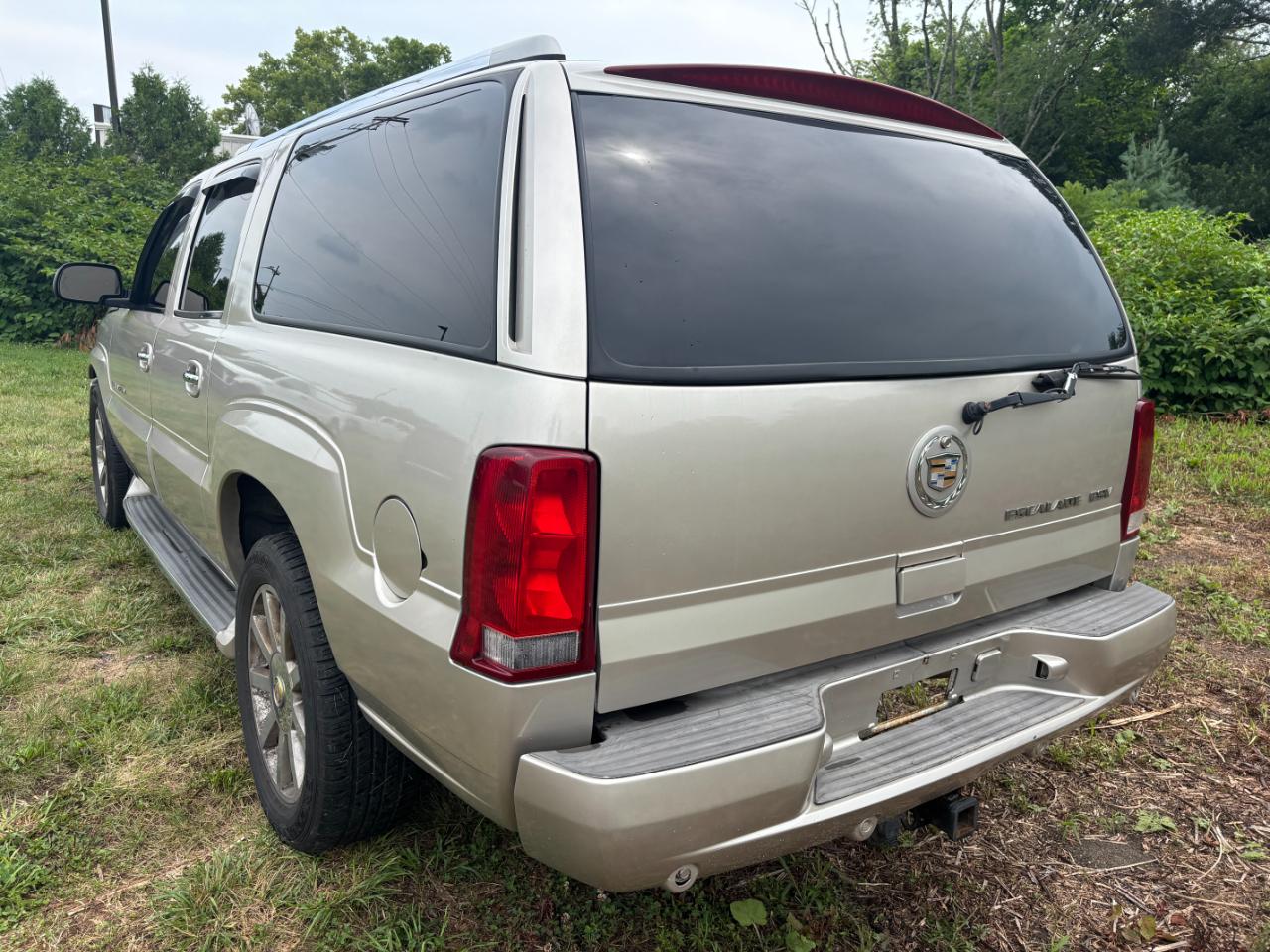 Cadillac Escalade ESV 2004