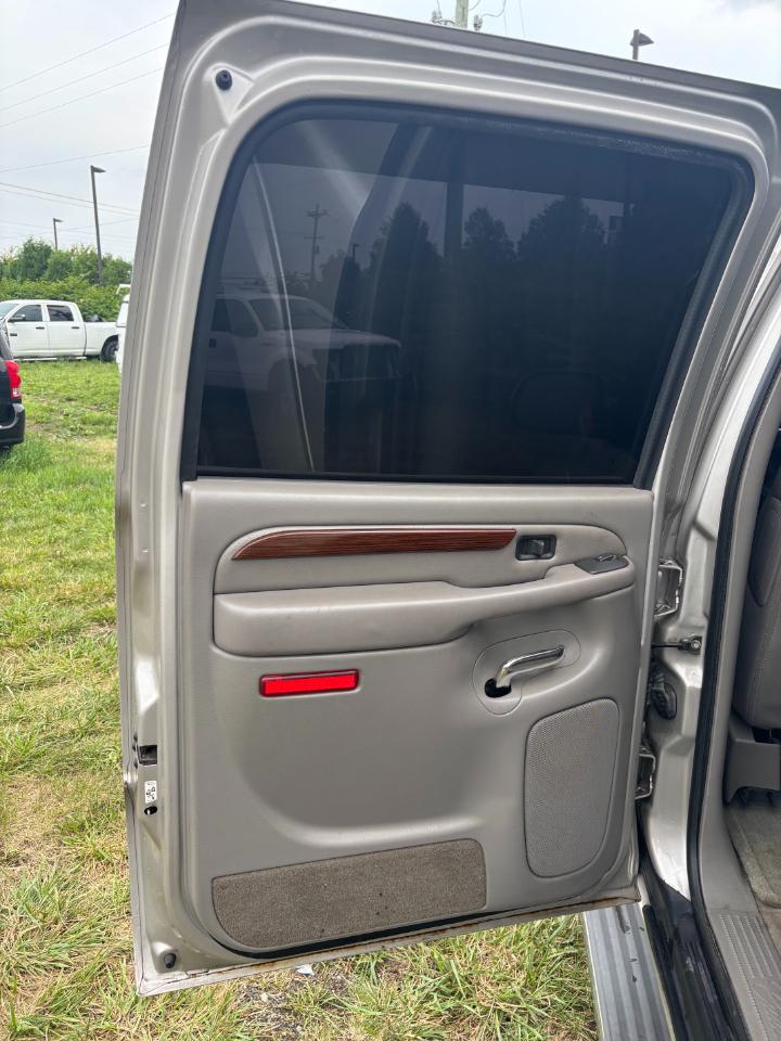 Cadillac Escalade ESV 2004