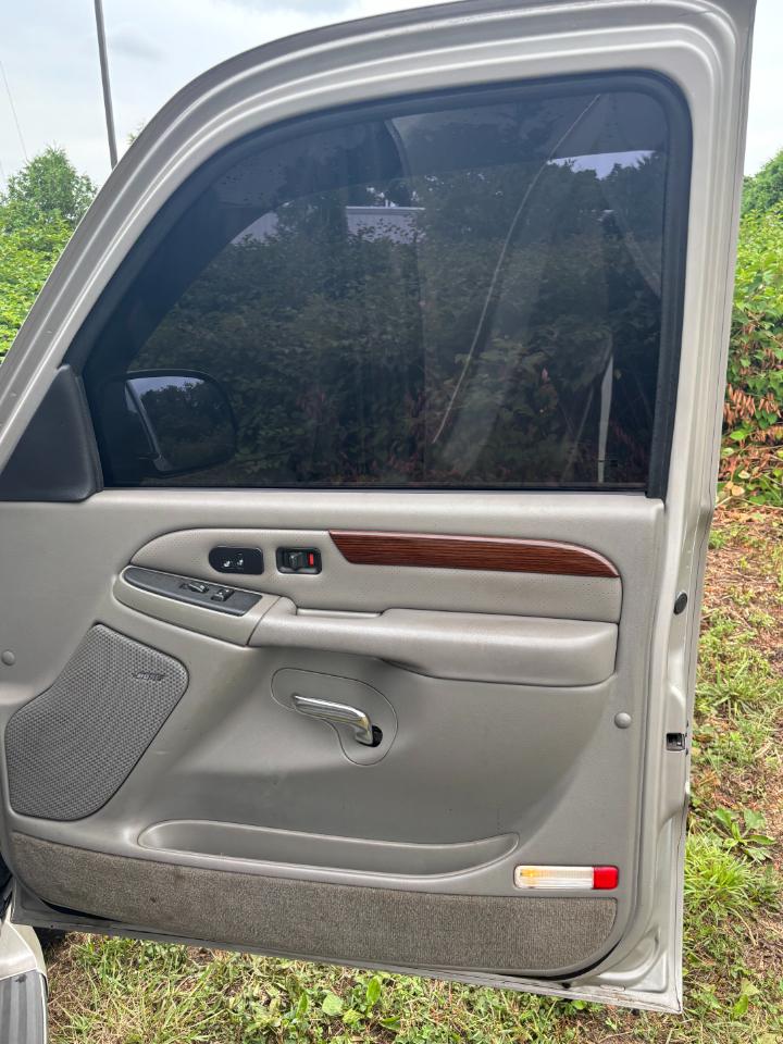 Cadillac Escalade ESV 2004
