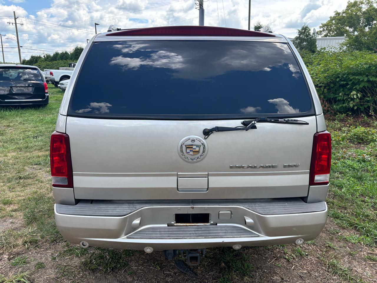 Cadillac Escalade ESV 2004