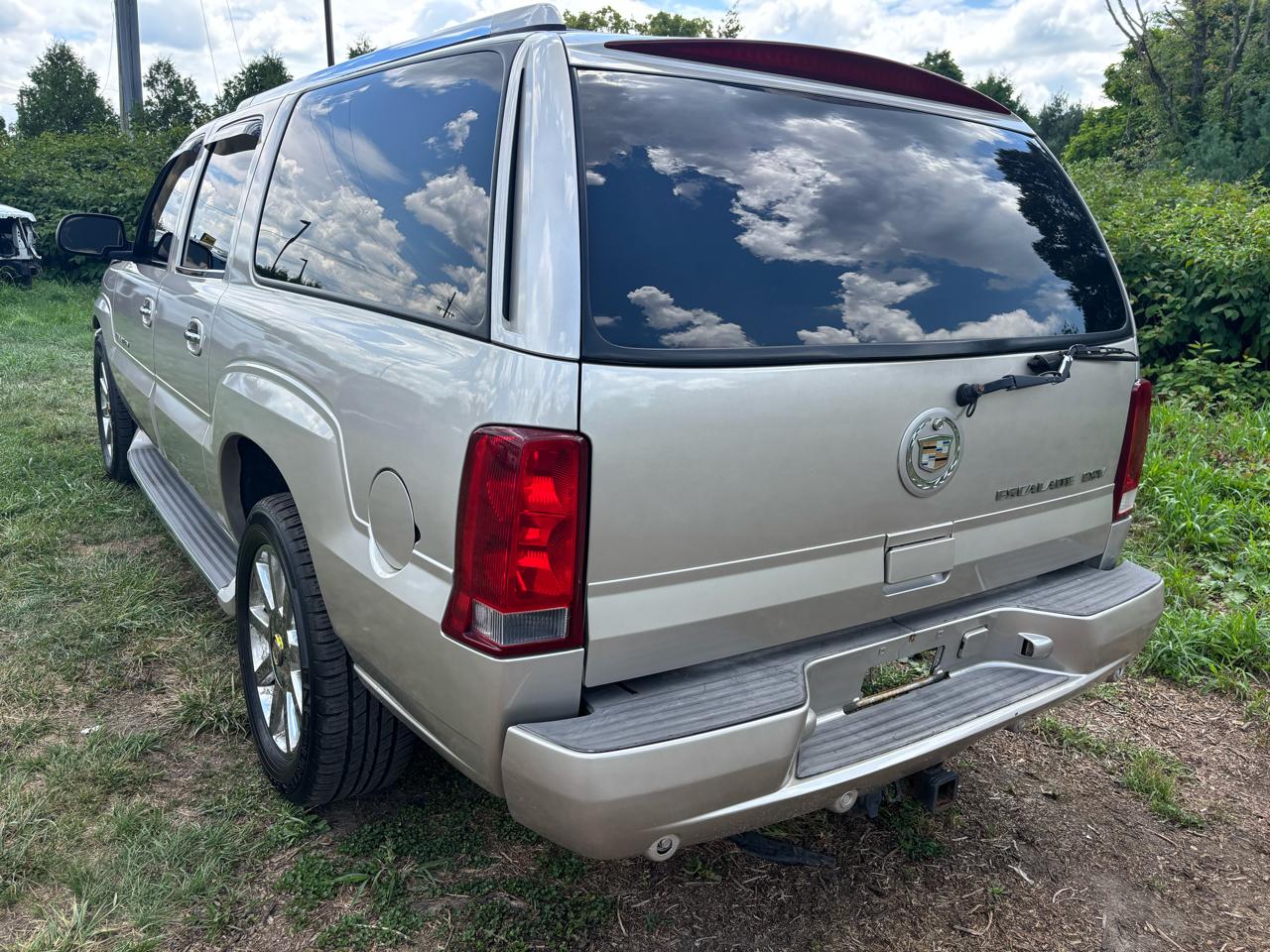 Cadillac Escalade ESV 2004