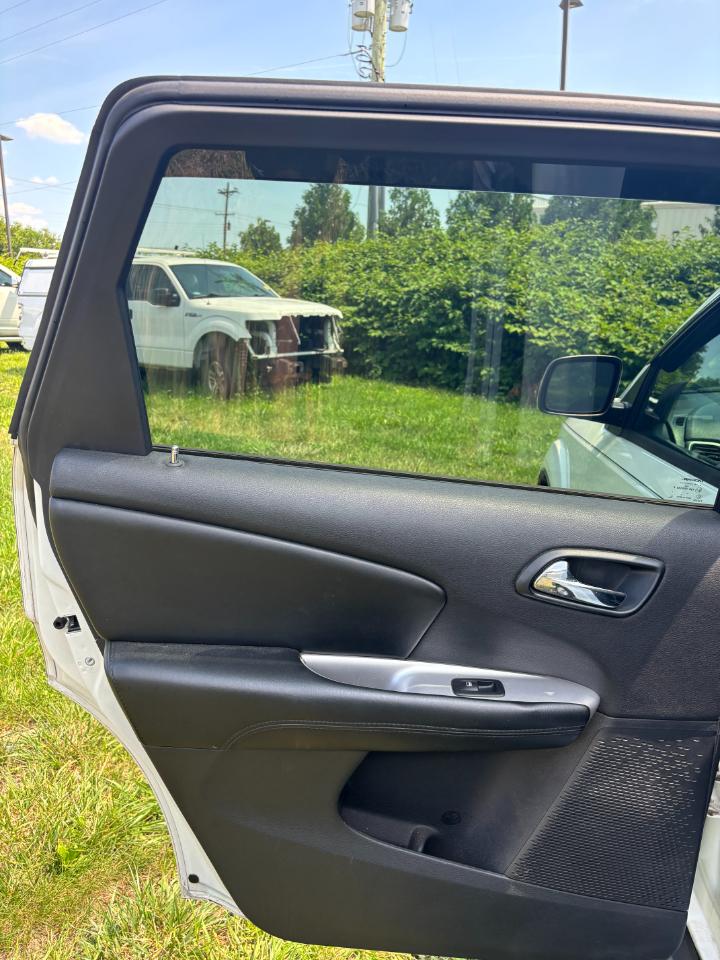 Dodge Journey FWD 4dr SXT 2015