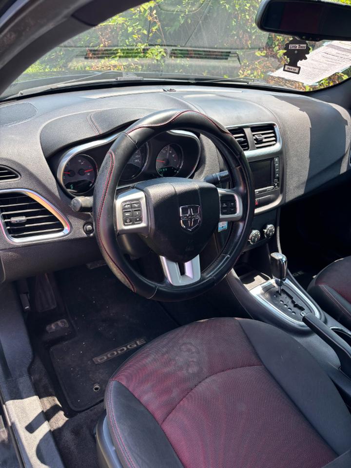 Dodge Avenger SXT Plus 2012
