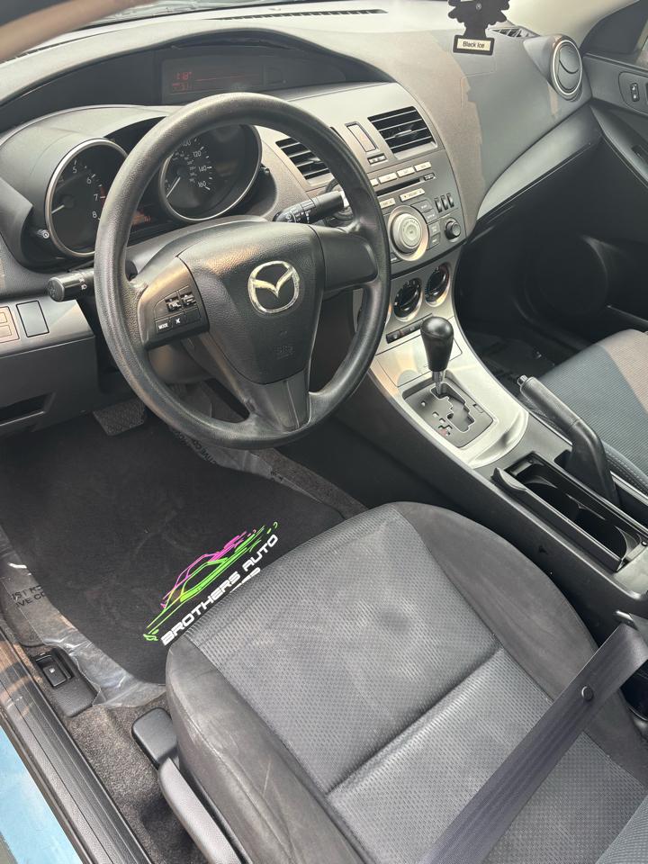 Mazda MAZDA3 i Sport 2011