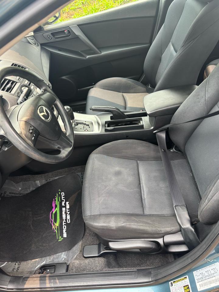Mazda MAZDA3 i Sport 2011
