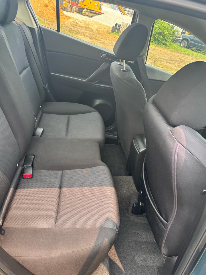 Mazda MAZDA3 i Sport 2011