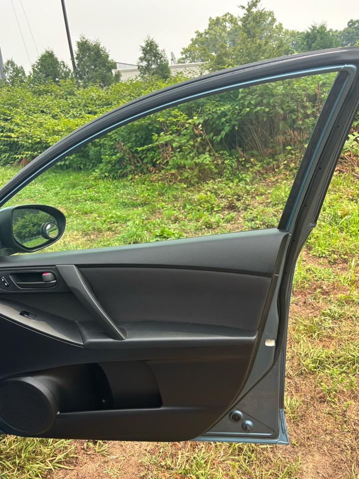 Mazda MAZDA3 i Sport 2011
