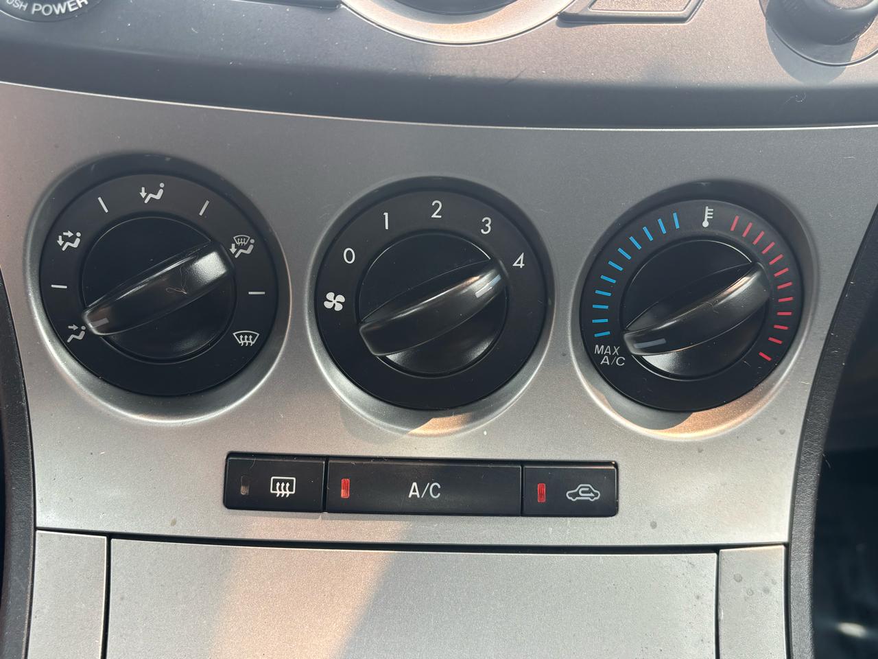 Mazda MAZDA3 i Sport 2011