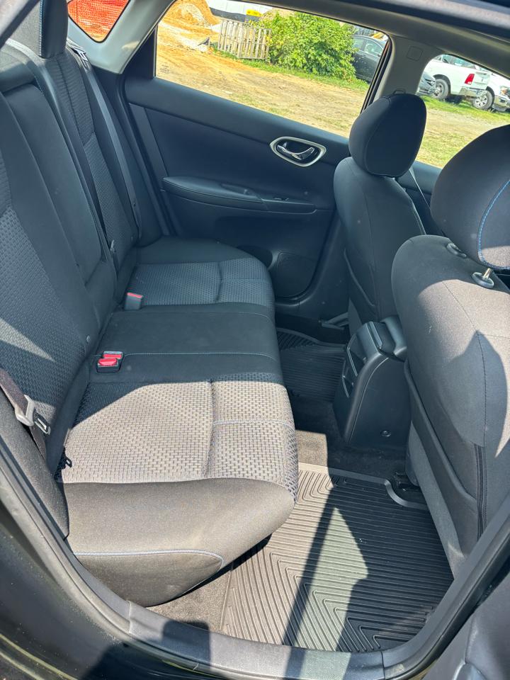 Nissan Sentra SR Turbo Manual 2017