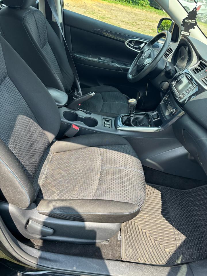 Nissan Sentra SR Turbo Manual 2017