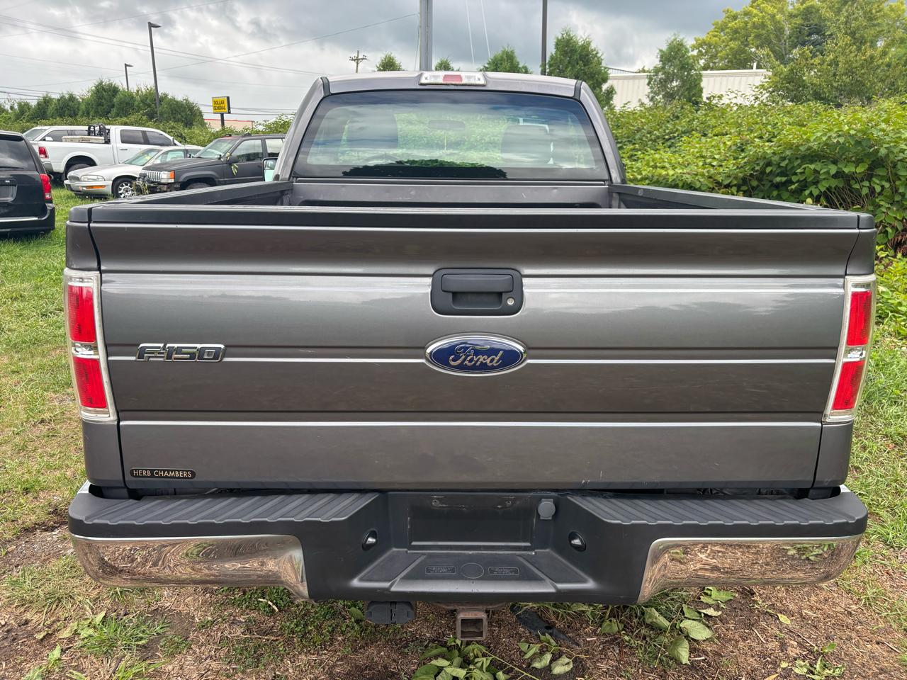 Ford F-150 XLT Reg. Cab Short Bed 2WD 2013