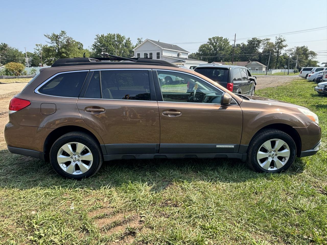 Subaru Outback 4dr Wgn H4 Auto 2.5i Limited Pwr Moon/Nav 2011