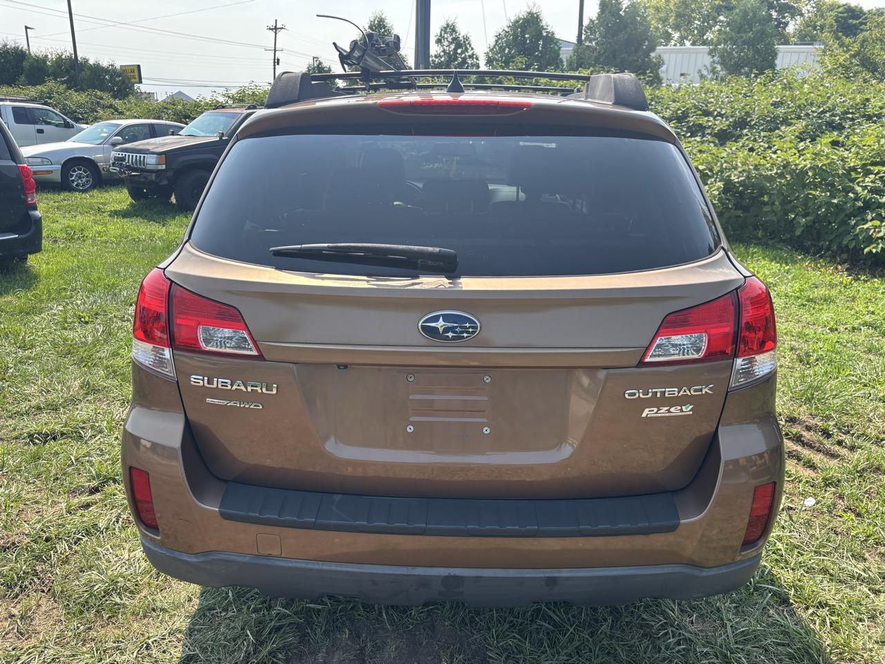 Subaru Outback 4dr Wgn H4 Auto 2.5i Limited Pwr Moon/Nav 2011