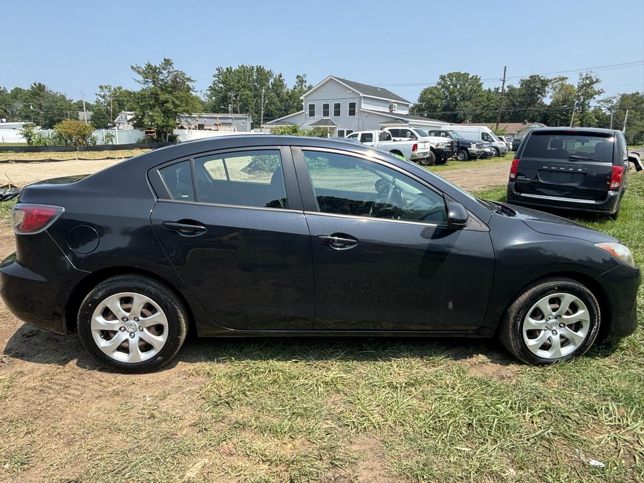 Mazda MAZDA3 4dr Sdn Man i SV 2013