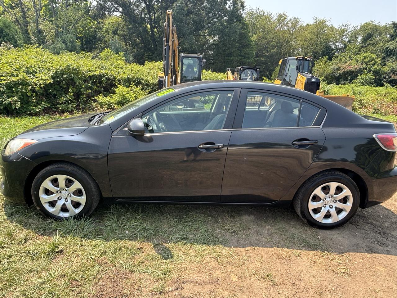 Mazda MAZDA3 4dr Sdn Man i SV 2013