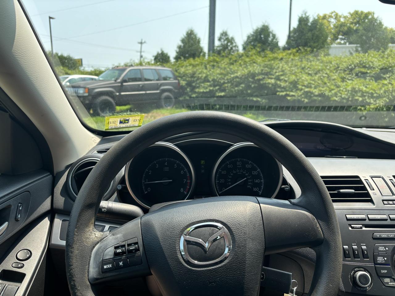 Mazda MAZDA3 4dr Sdn Man i SV 2013
