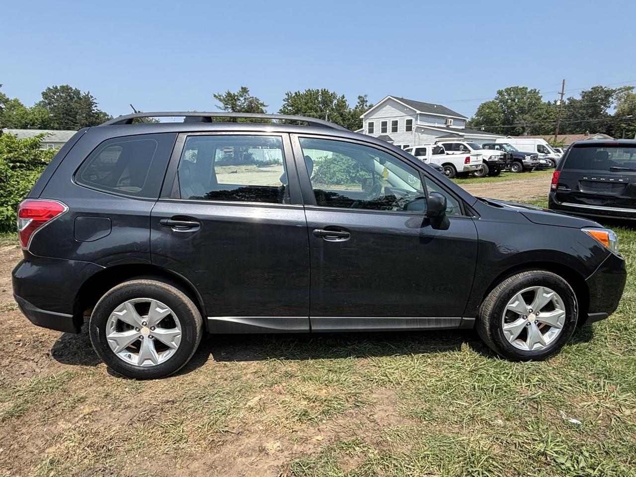 Subaru Forester 4dr CVT 2.5i PZEV 2015
