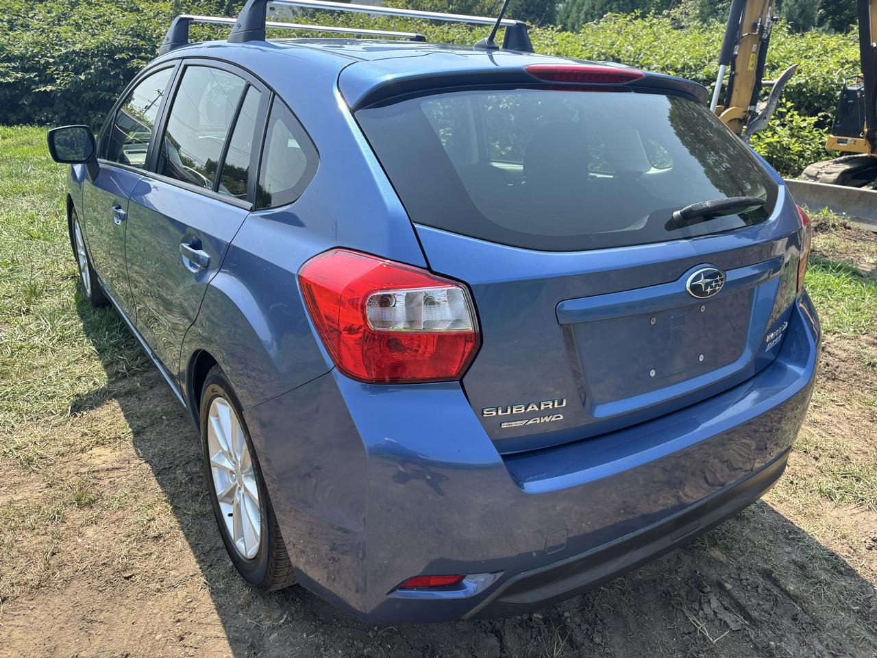 Subaru Impreza Wagon 5dr Auto 2.0i Premium 2014