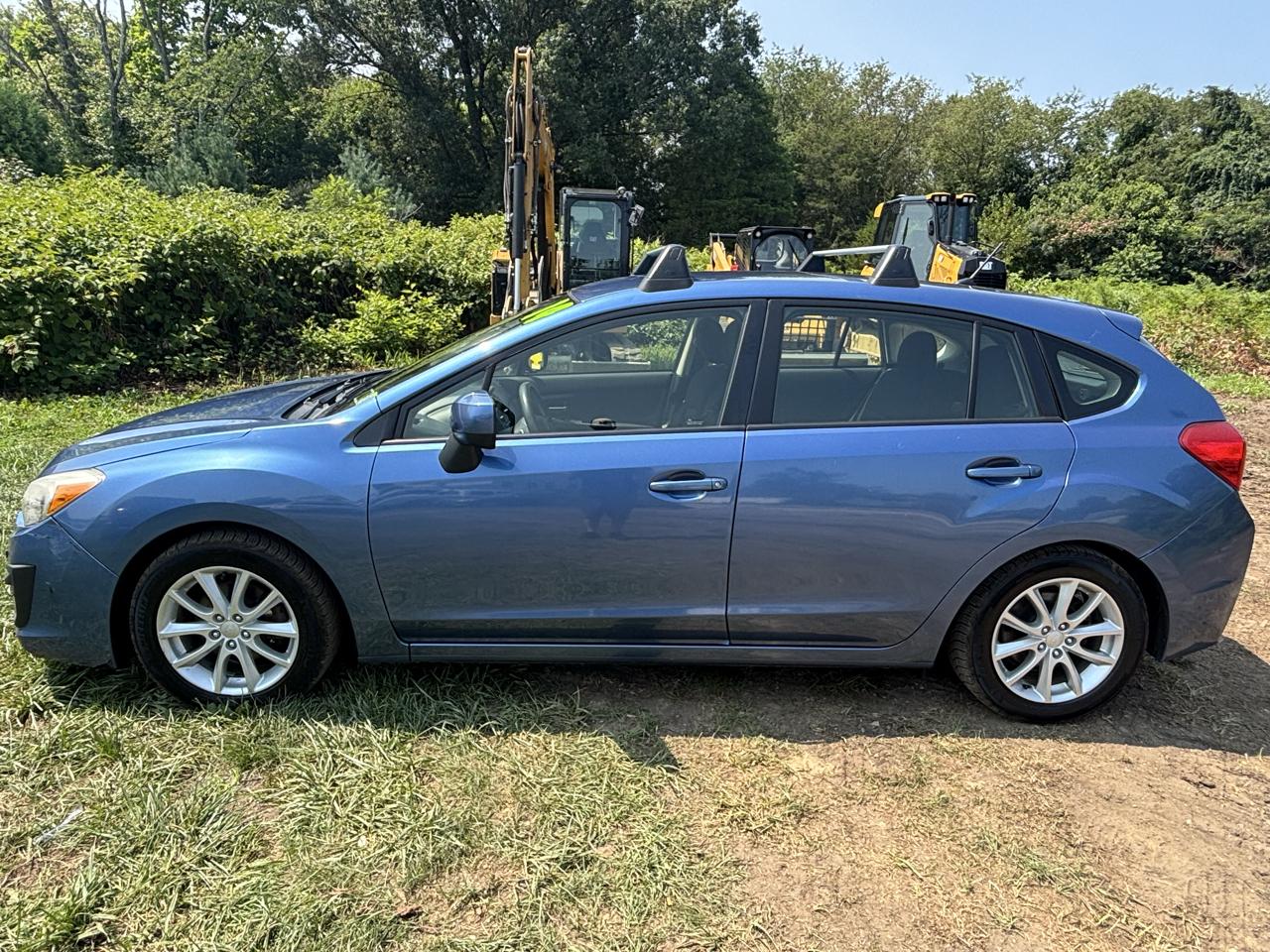 Subaru Impreza Wagon 5dr Auto 2.0i Premium 2014