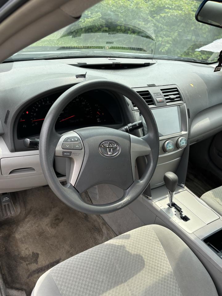 Toyota Camry 4dr Sdn I4 Man LE (Natl) 2008