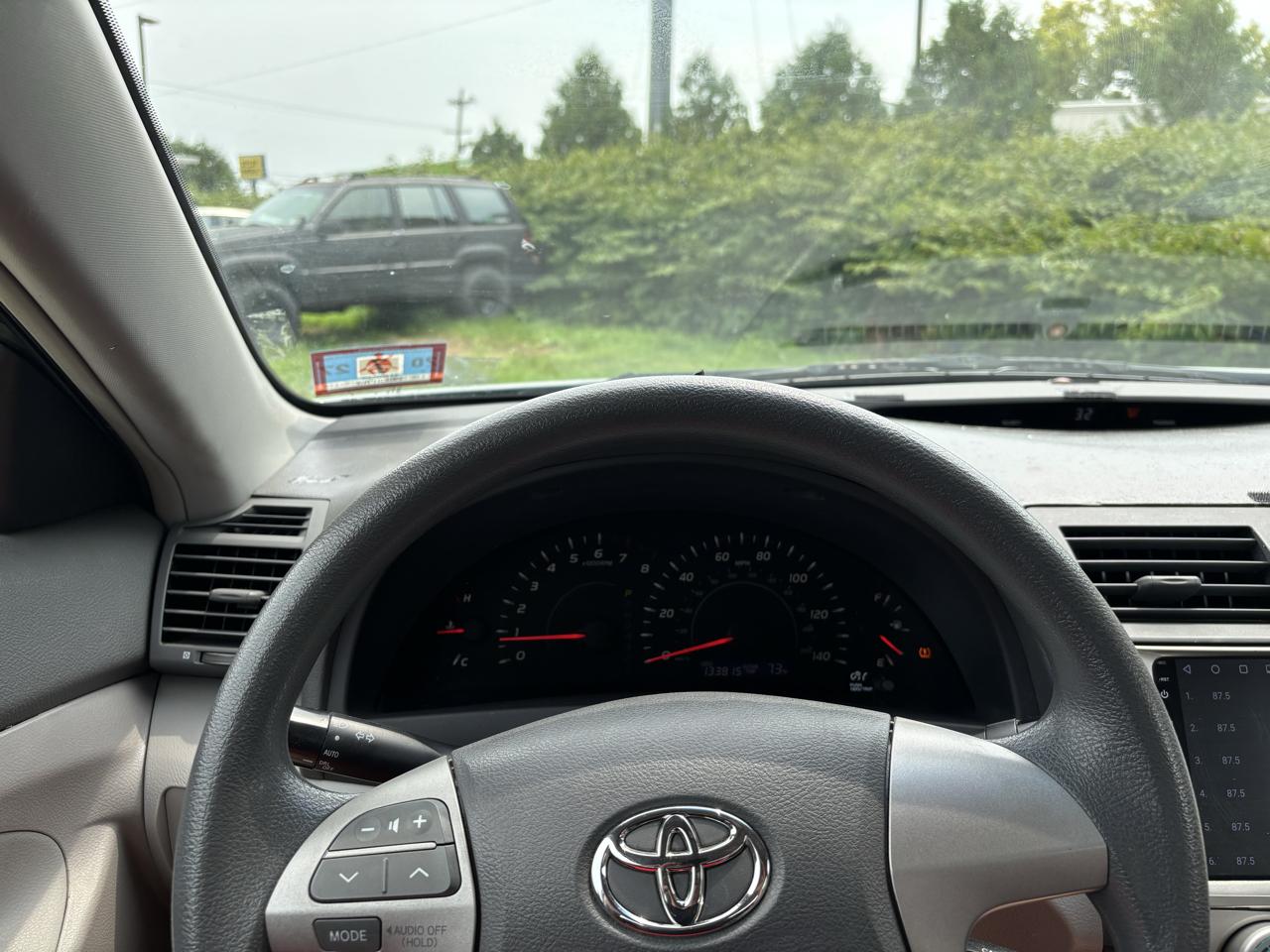 Toyota Camry 4dr Sdn I4 Man LE (Natl) 2008