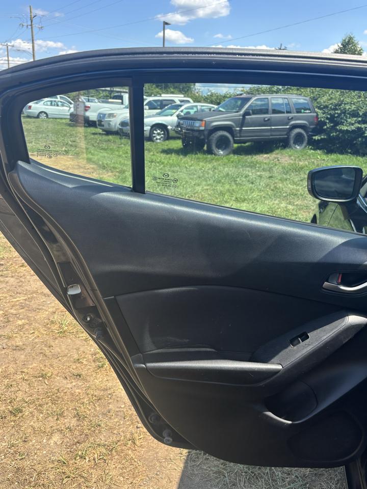 Mazda MAZDA3 4dr Sdn Auto i Sport 2016