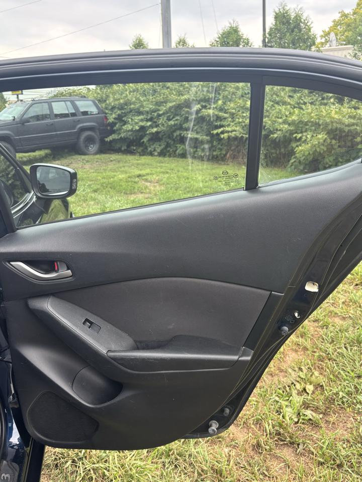 Mazda MAZDA3 4dr Sdn Auto i Sport 2016