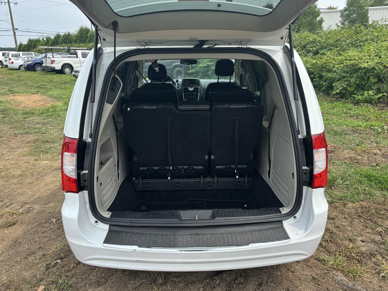 Chrysler Town & Country 4dr Wgn Touring 2016
