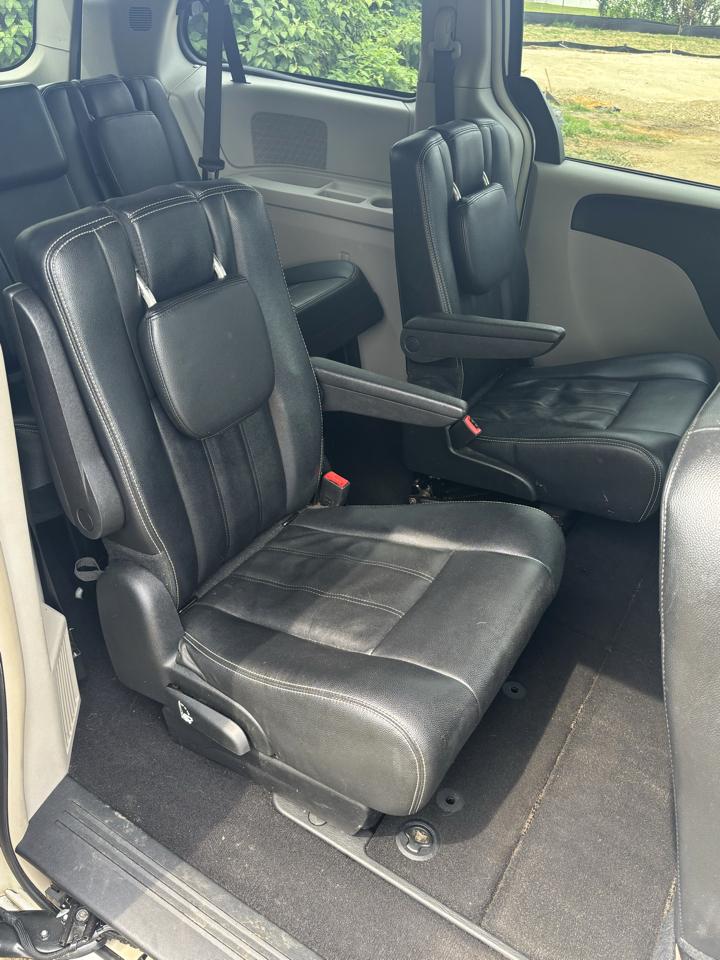 Chrysler Town & Country 4dr Wgn Touring 2016