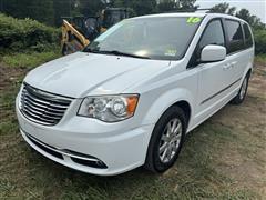 2016 Chrysler Town & Country 