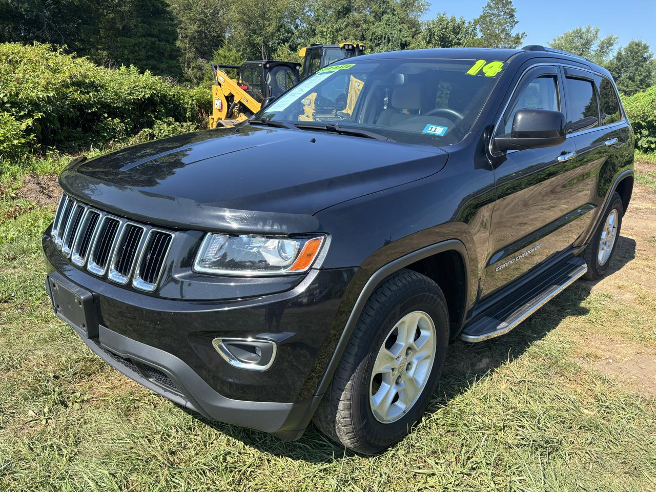 2014 Jeep Grand Cherokee 4WD 4dr Laredo