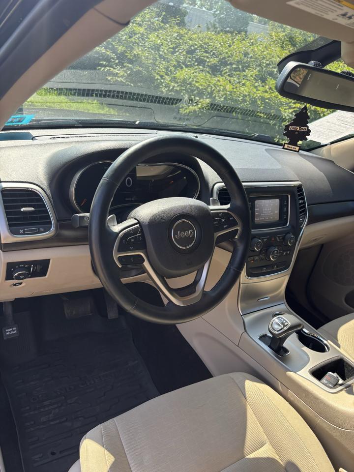 Jeep Grand Cherokee 4WD 4dr Laredo 2014