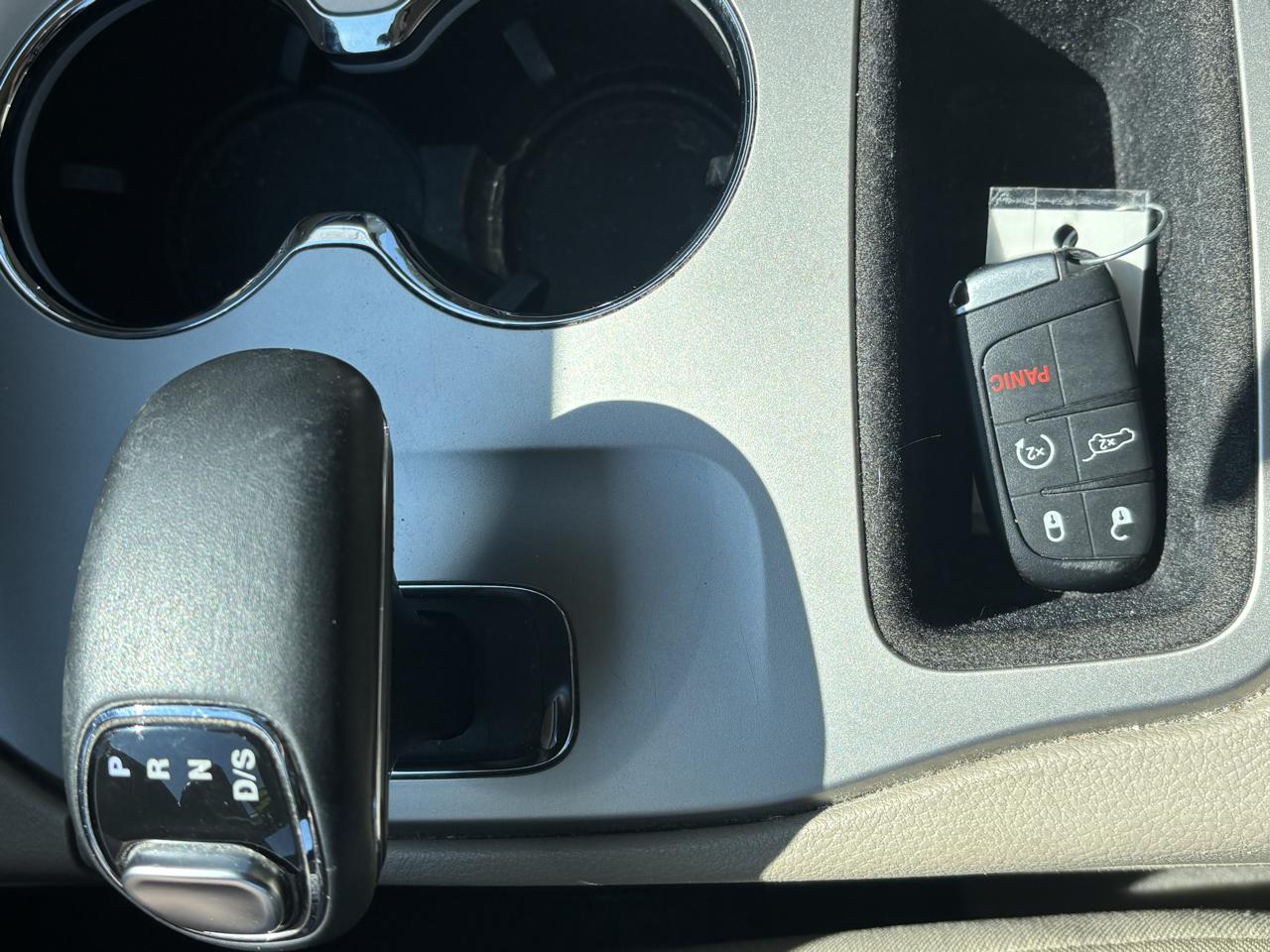 Jeep Grand Cherokee 4WD 4dr Laredo 2014
