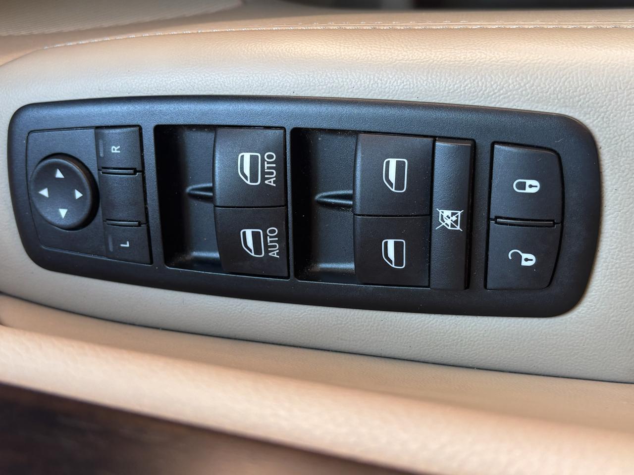 Jeep Grand Cherokee 4WD 4dr Laredo 2014