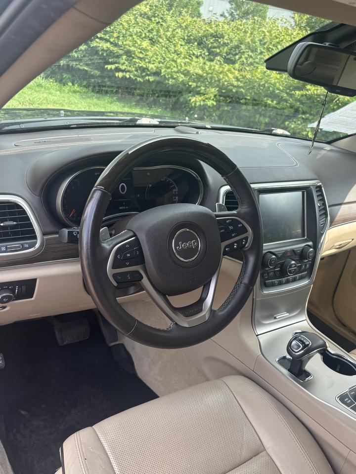 Jeep Grand Cherokee 4WD 4dr Overland 2014