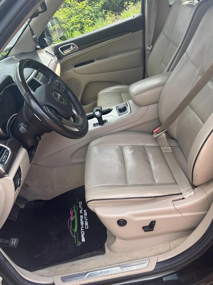 Jeep Grand Cherokee 4WD 4dr Overland 2014